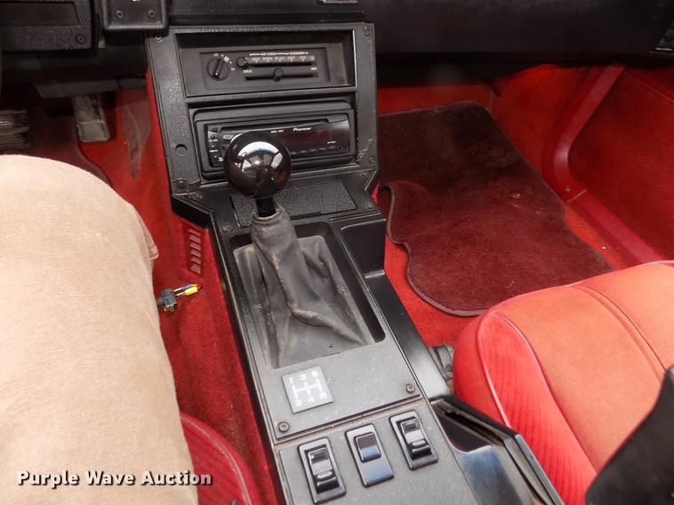 image for item DD2867 1986 Chevrolet Camaro IROC-Z