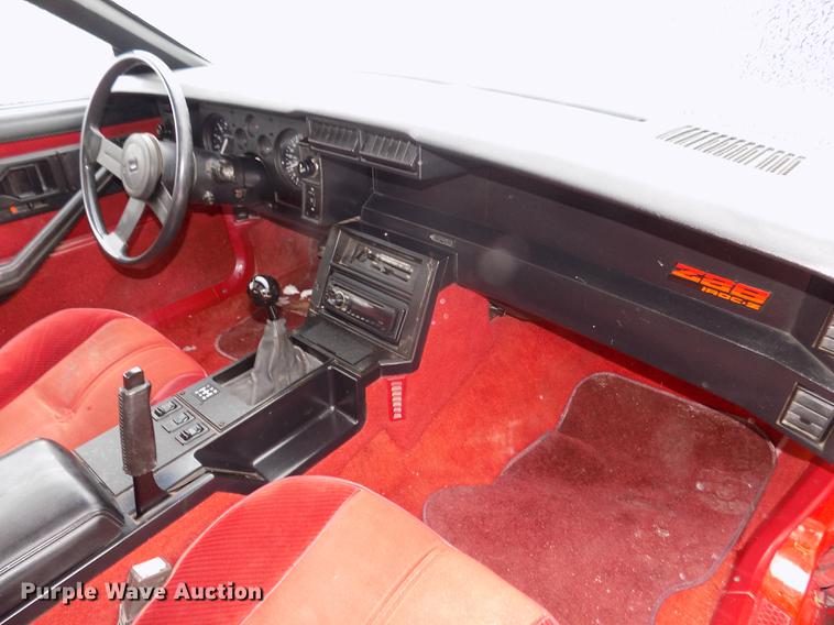 image for item DD2867 1986 Chevrolet Camaro IROC-Z