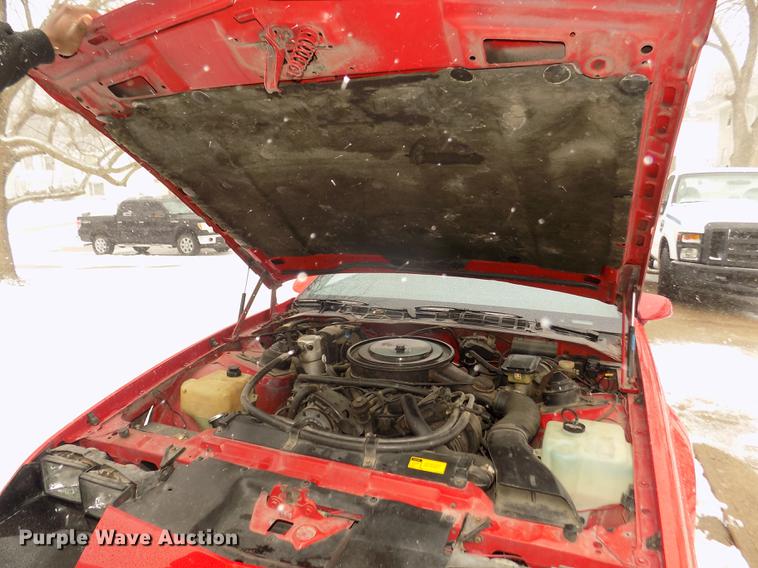 image for item DD2867 1986 Chevrolet Camaro IROC-Z