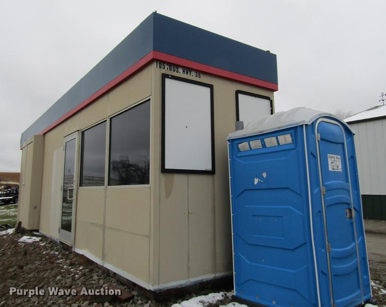 image for item DD7422 Office building