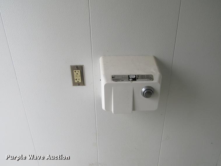 image for item DD7422 Office building