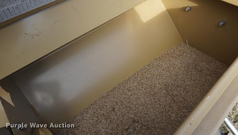 image for item DE3200 Land Pride OS1548 overseeder