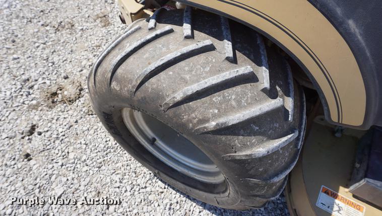 image for item DE3202 Land Pride ZT60 lawn mower