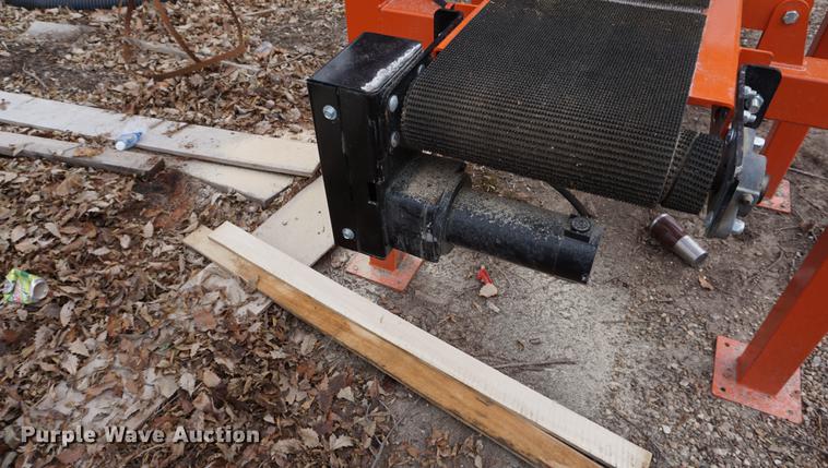 image for item DE3248 Wood-mizer HR120G19-1 horizontal resaw