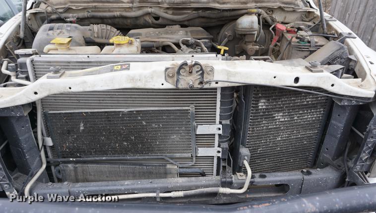 image for item DE3257 2006 Dodge Ram 2500 Quad Cab pickup truck