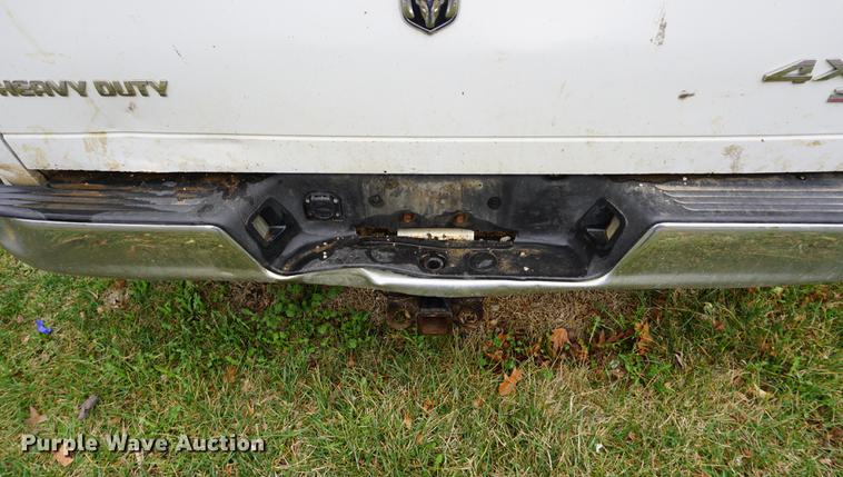 image for item DE3257 2006 Dodge Ram 2500 Quad Cab pickup truck