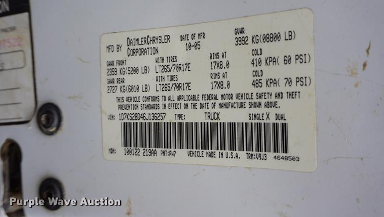 image for item DE3257 2006 Dodge Ram 2500 Quad Cab pickup truck