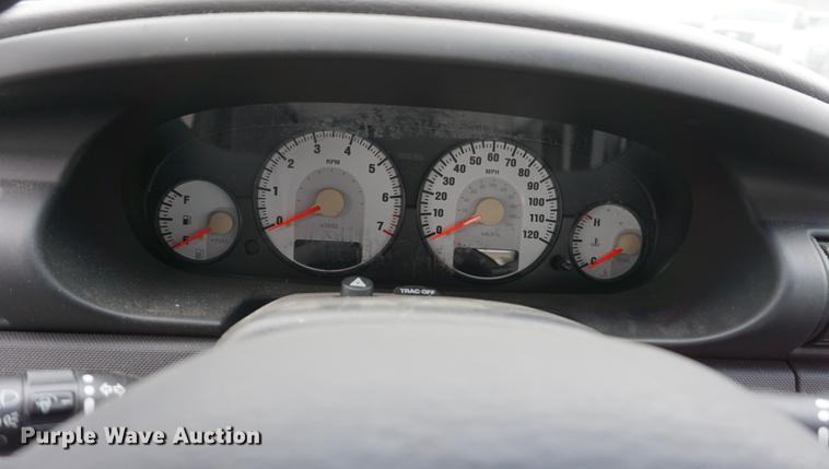 image for item DE3258 2004 Dodge Stratus