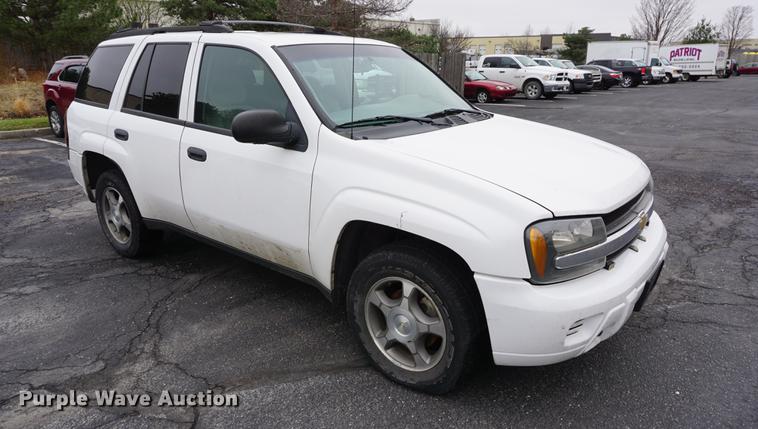 image for item DE3260 2008 Chevrolet TrailBlazer LS SUV