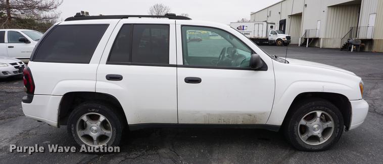 image for item DE3260 2008 Chevrolet TrailBlazer LS SUV