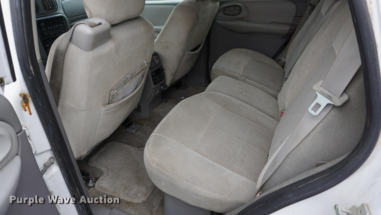 image for item DE3260 2008 Chevrolet TrailBlazer LS SUV