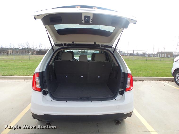 image for item DE3589 2013 Ford Edge SUV