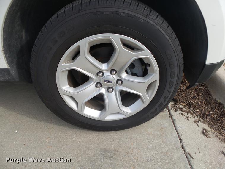 image for item DE3589 2013 Ford Edge SUV