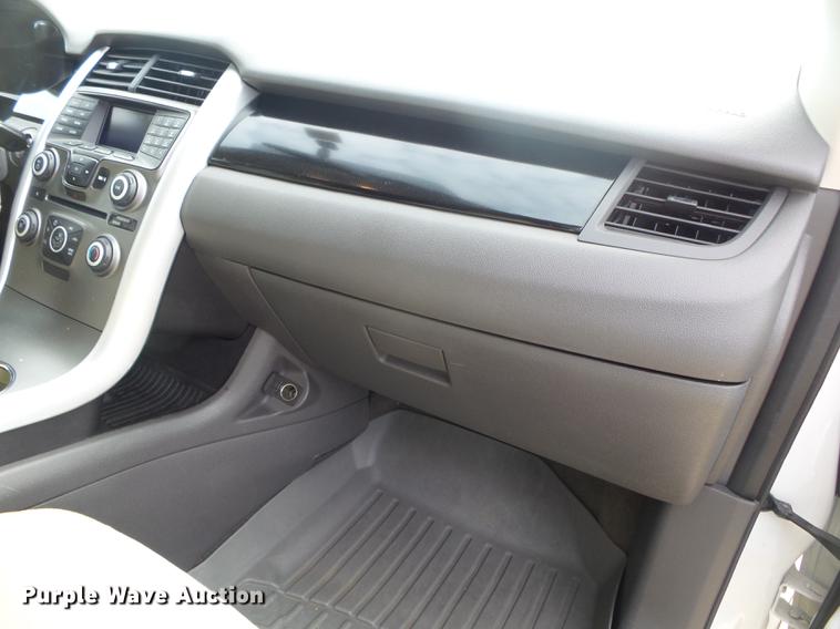 image for item DE3589 2013 Ford Edge SUV