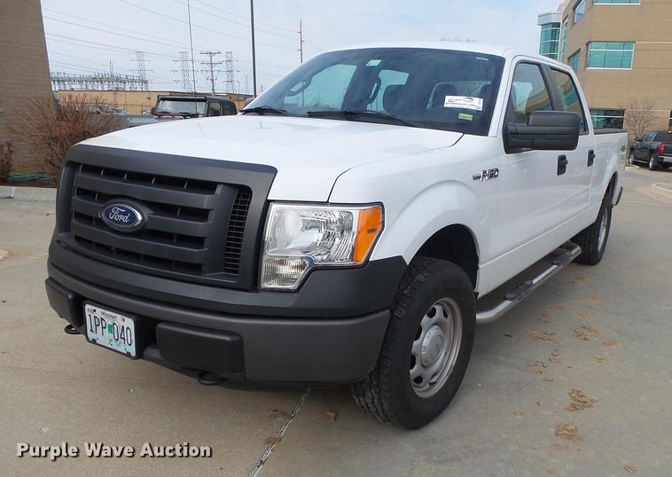 image for item DE3590 2011 Ford F150 XL SuperCrew pickup truck