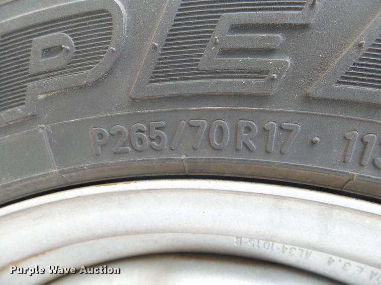 image for item DE3590 2011 Ford F150 XL SuperCrew pickup truck