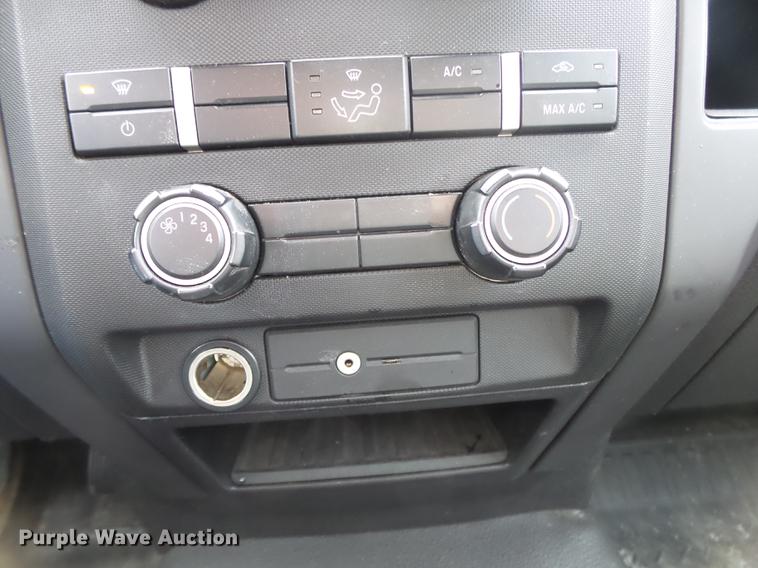 image for item DE3590 2011 Ford F150 XL SuperCrew pickup truck