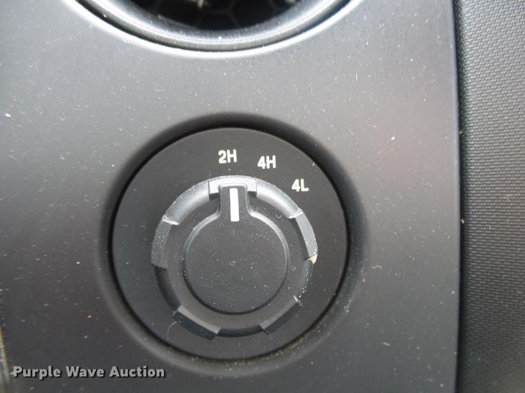 image for item DE3590 2011 Ford F150 XL SuperCrew pickup truck