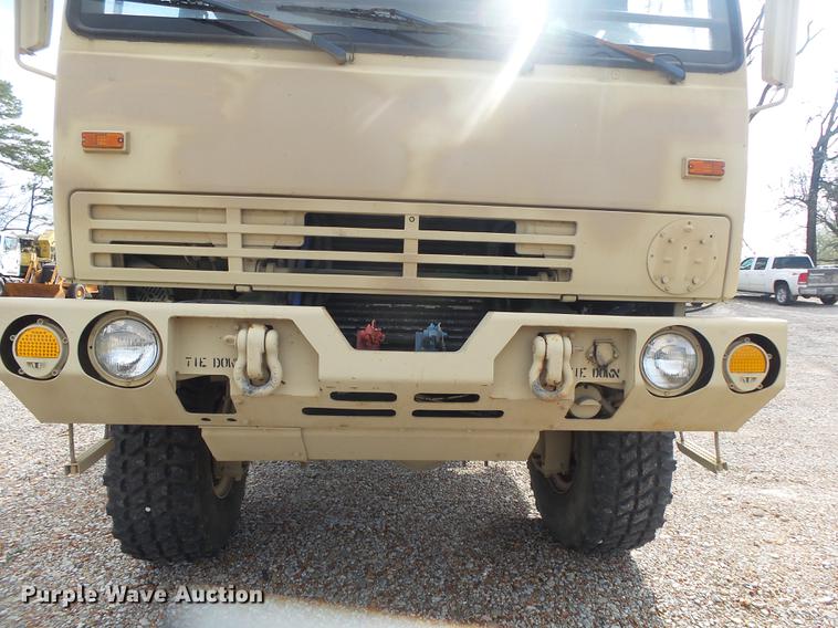 image for item DE3596 1997 Stewart Stevenson M-1078 flatbed truck