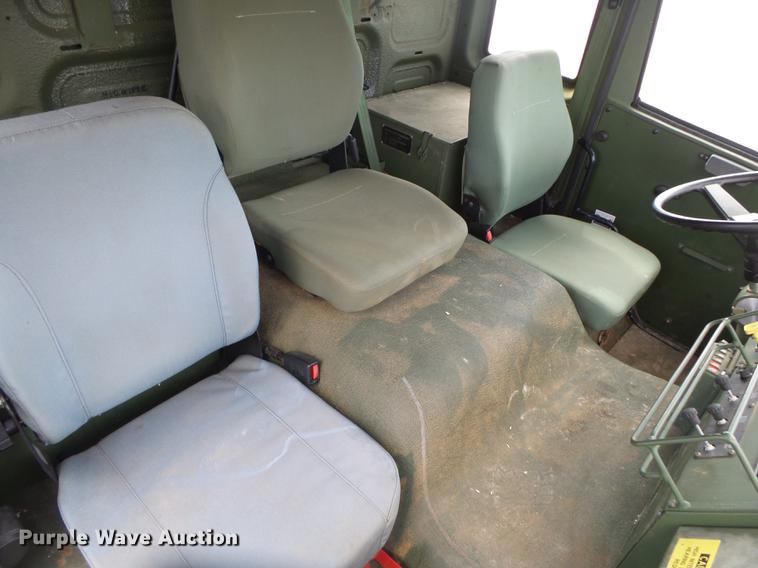 image for item DE3596 1997 Stewart Stevenson M-1078 flatbed truck