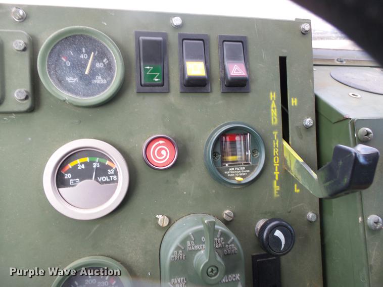 image for item DE3596 1997 Stewart Stevenson M-1078 flatbed truck