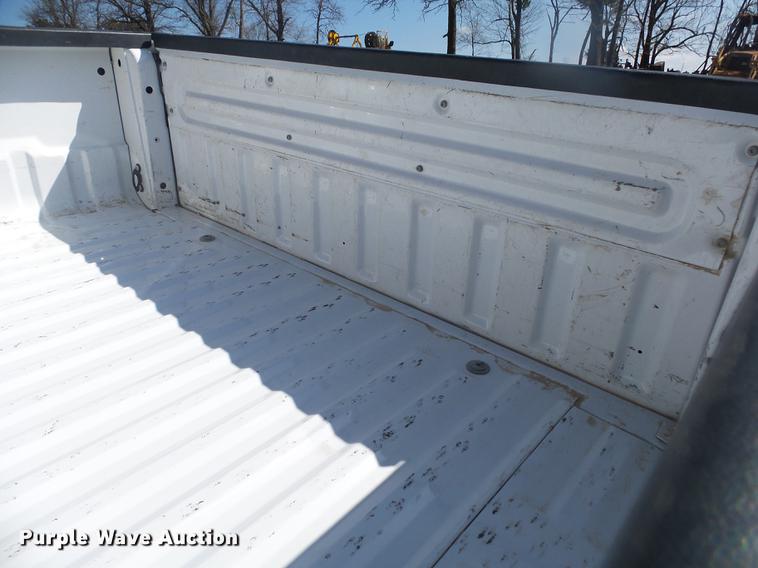 image for item DE3597 2016 Ford F250 Super Duty XLT Crew Cab pickup truck