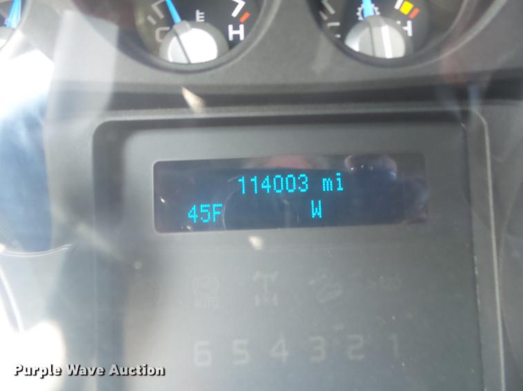 image for item DE3597 2016 Ford F250 Super Duty XLT Crew Cab pickup truck