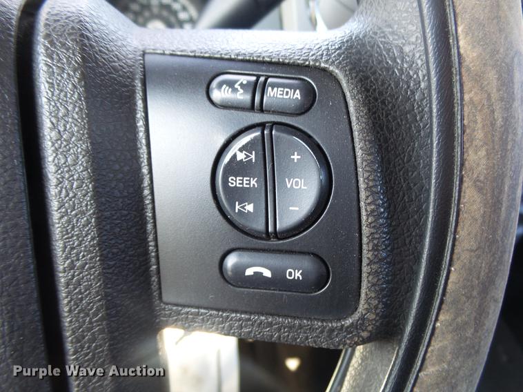 image for item DE3597 2016 Ford F250 Super Duty XLT Crew Cab pickup truck