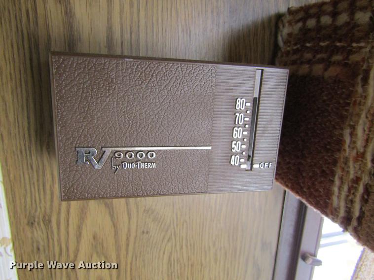 image for item DE6686 1985 Fleetwood Wilderness camper