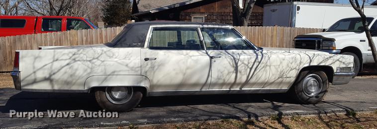 image for item DF3582 1969 Cadillac Fleetwood