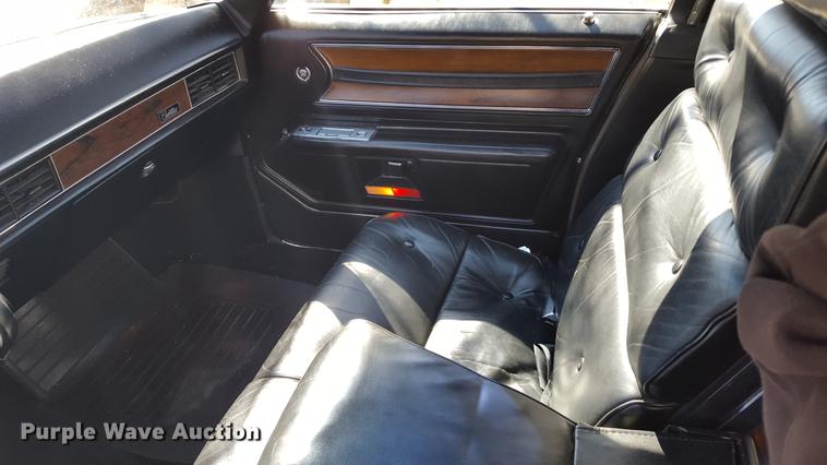 image for item DF3582 1969 Cadillac Fleetwood