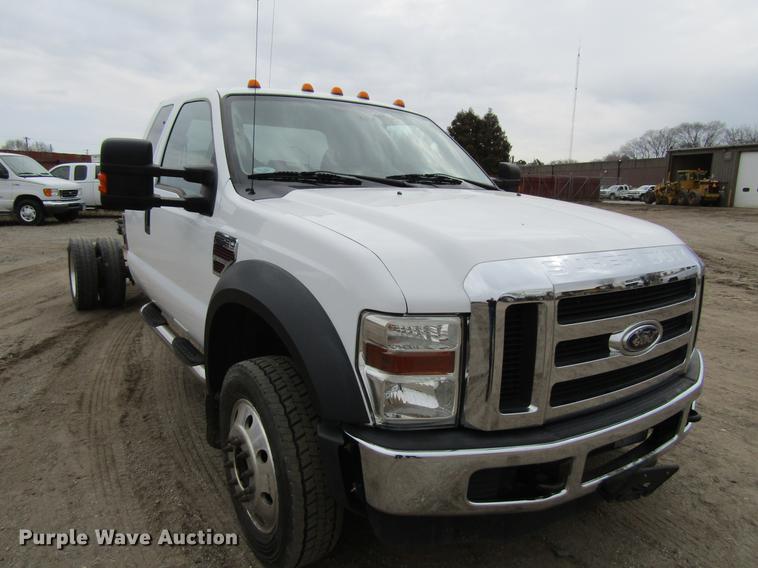 image for item DF3750 2009 Ford F550 SuperCab truck cab and chassis