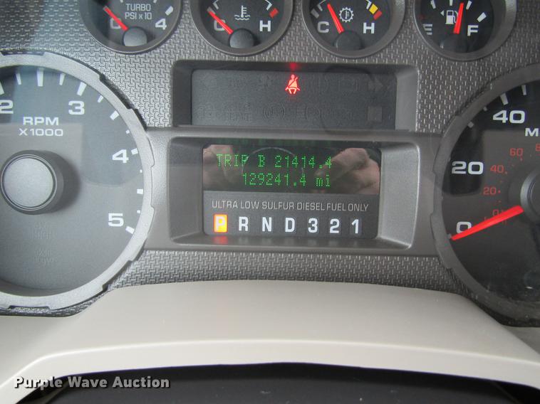 image for item DF3750 2009 Ford F550 SuperCab truck cab and chassis