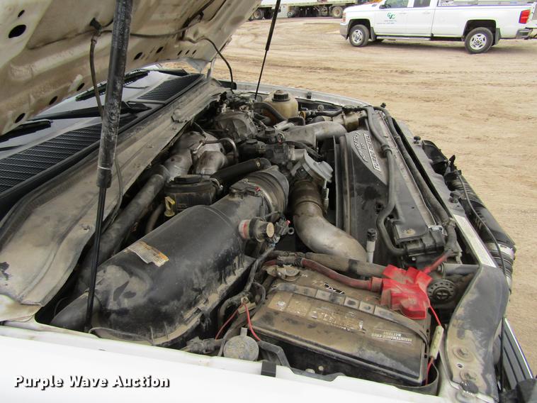 image for item DF3750 2009 Ford F550 SuperCab truck cab and chassis