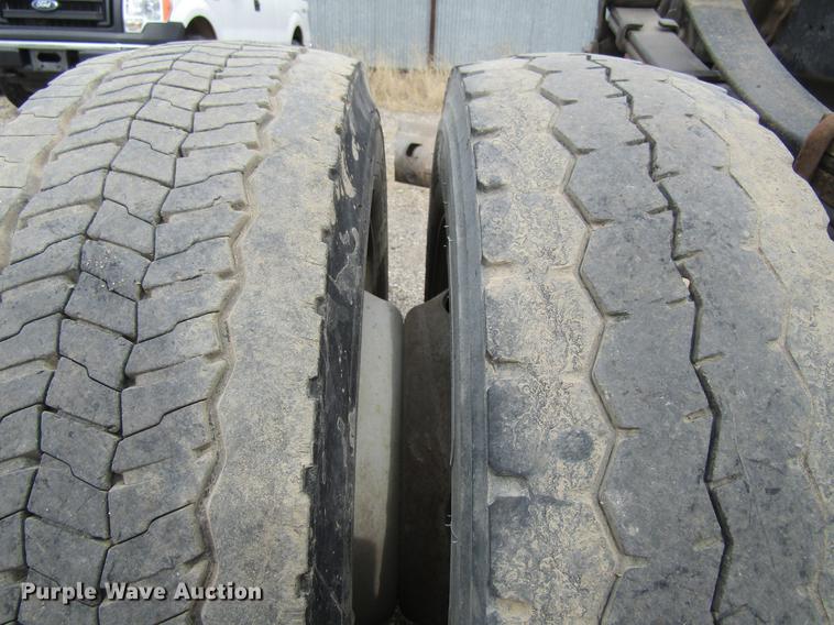 image for item DF3751 2009 Ford F550 SuperCab truck cab and chassis