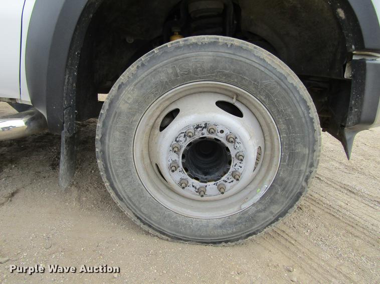 image for item DF3751 2009 Ford F550 SuperCab truck cab and chassis