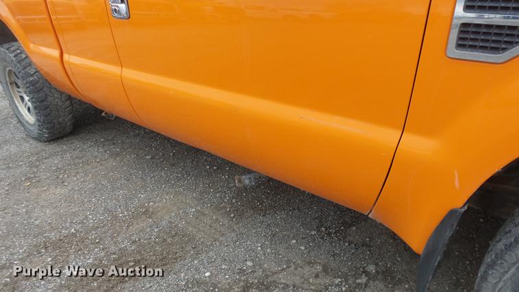 image for item DF4254 2010 Ford F250 Super Duty SuperCab pickup truck