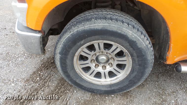 image for item DF4254 2010 Ford F250 Super Duty SuperCab pickup truck