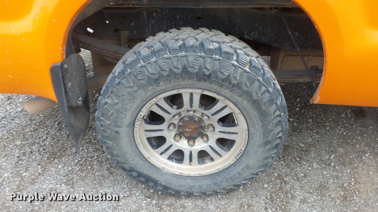 image for item DF4254 2010 Ford F250 Super Duty SuperCab pickup truck