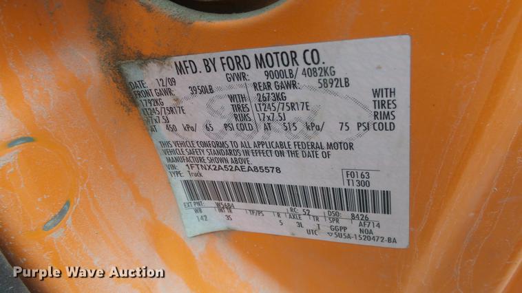 image for item DF4255 2010 Ford F250 Super Duty SuperCab pickup truck