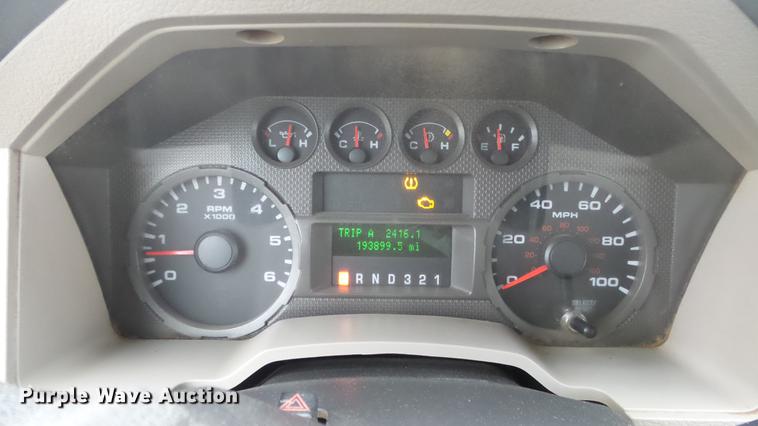 image for item DF4255 2010 Ford F250 Super Duty SuperCab pickup truck