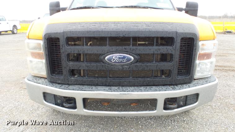 image for item DF4255 2010 Ford F250 Super Duty SuperCab pickup truck