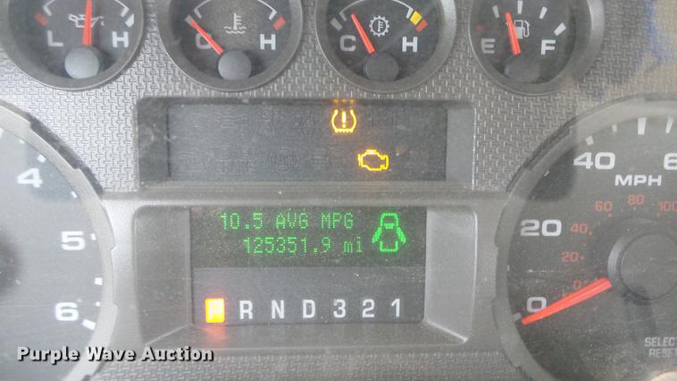 image for item DF4256 2010 Ford F250 Super Duty SuperCab pickup truck