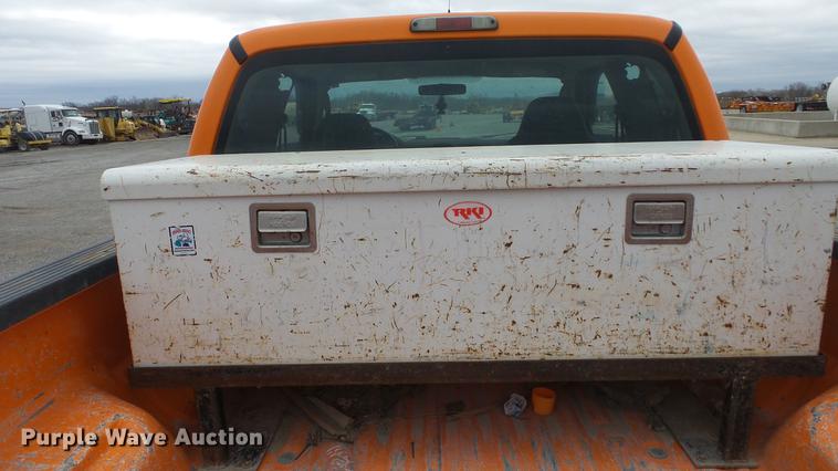 image for item DF4256 2010 Ford F250 Super Duty SuperCab pickup truck