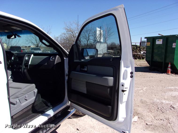 image for item DK9907 2014 Ford F150 XLT SuperCrew Cab pickup truck