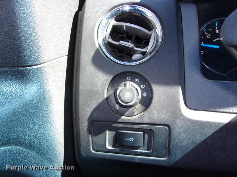 image for item DK9907 2014 Ford F150 XLT SuperCrew Cab pickup truck