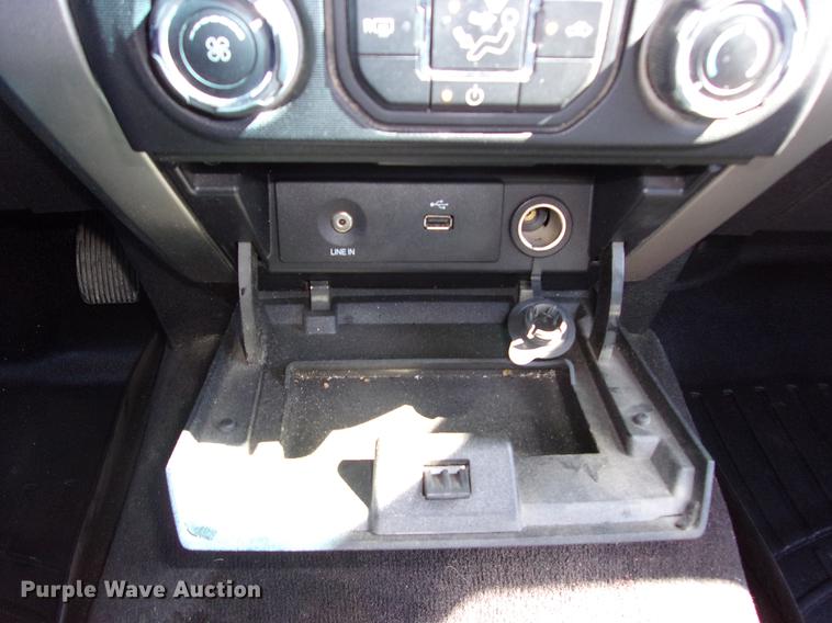 image for item DK9907 2014 Ford F150 XLT SuperCrew Cab pickup truck