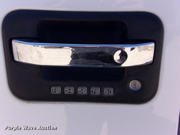 image for item DK9908 2014 Ford F150 XLT SuperCrew Cab pickup truck