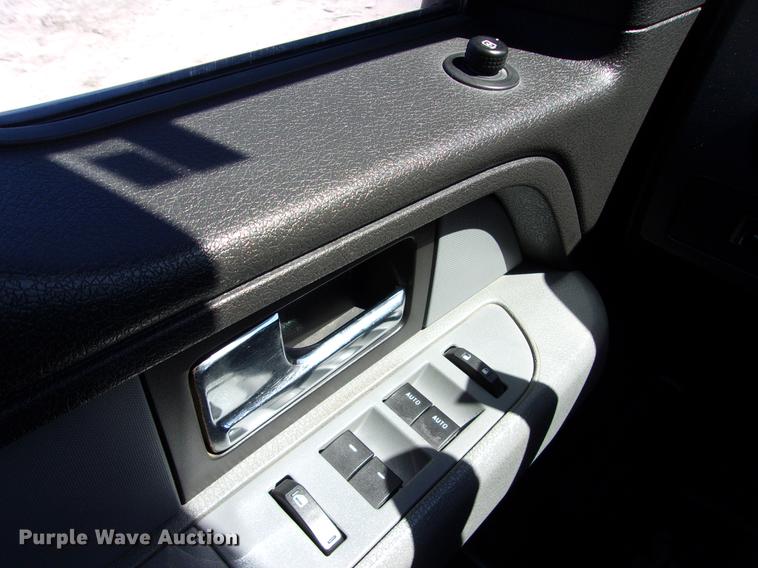 image for item DK9908 2014 Ford F150 XLT SuperCrew Cab pickup truck