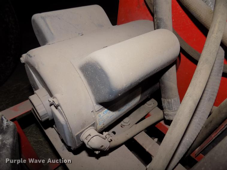 image for item DO9026 Hotsy 811 hot water pressure washer